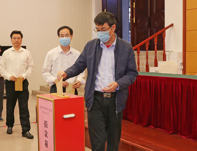 “北京新冠肺炎” 北京新冠肺炎所有鑫的领导及人员？-第3张图片